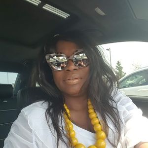 Meet your Posher, Donna